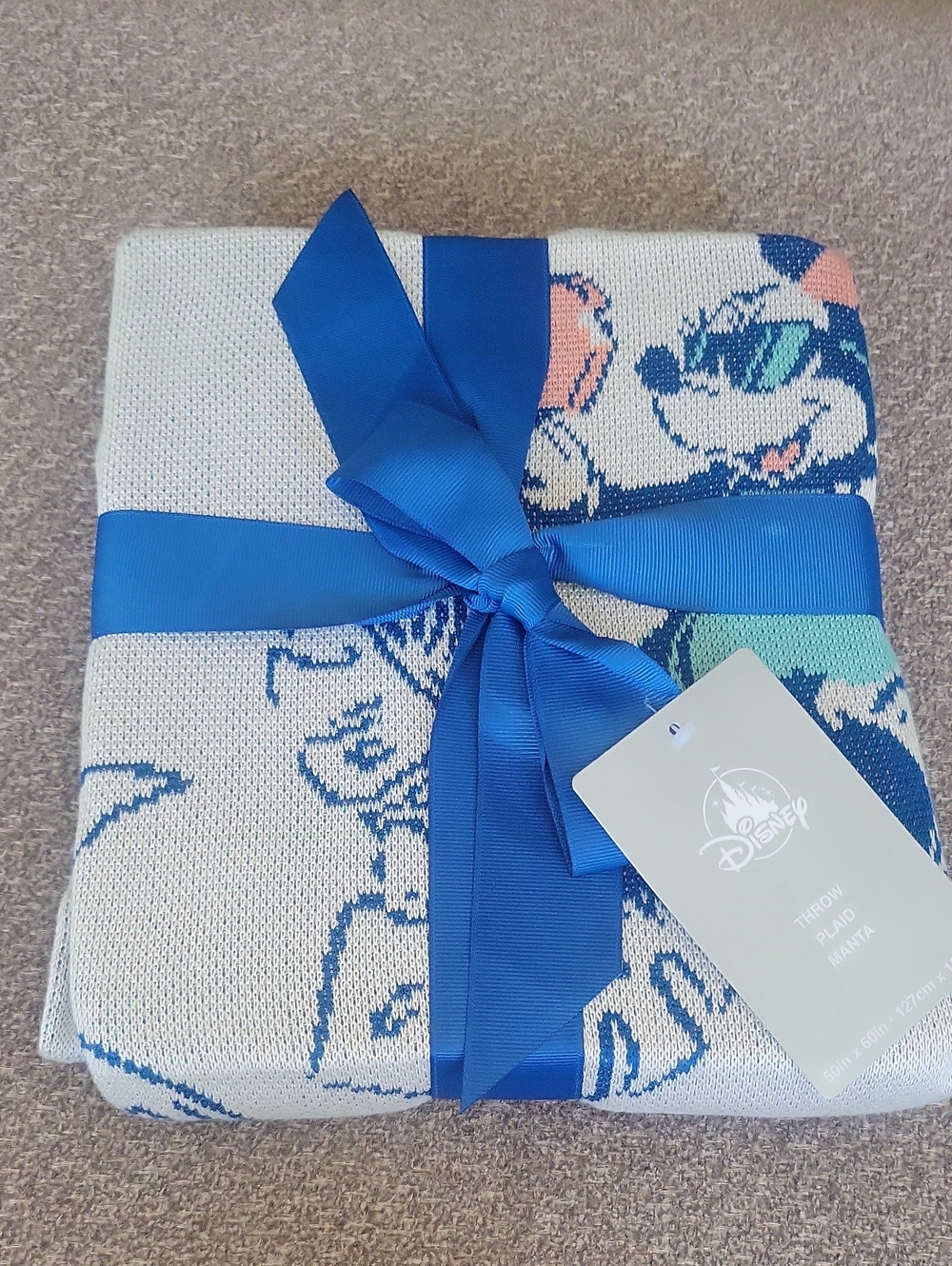 Disney Blue & White Mickey Mouse Knit Throw with Bow - Hawaiian theme